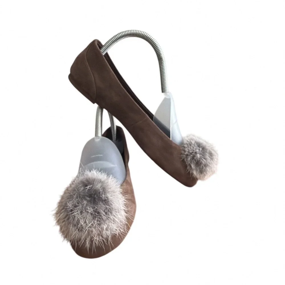 Michael Kors‎ Ballet Flats Womens 8 Brown Suede Faux Fur Pom-Pom Round Toe Flat